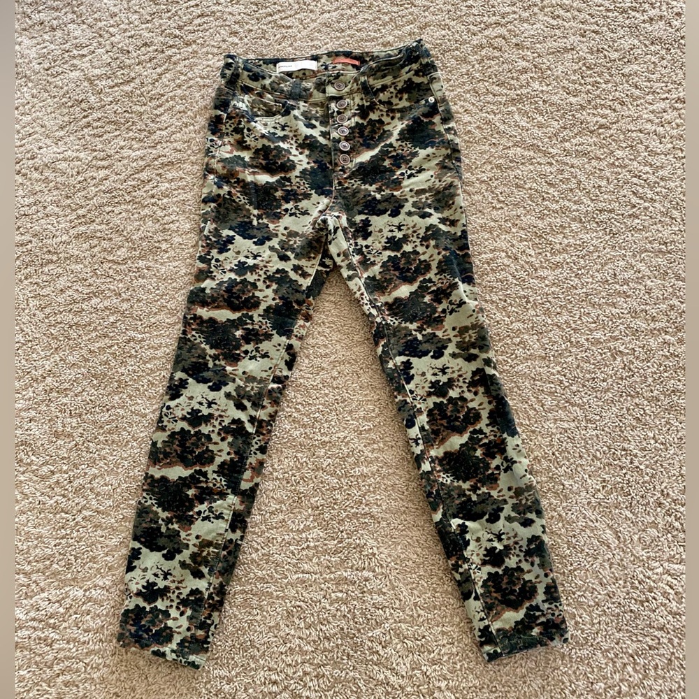 Pilcro Green Floral Skinny Jeans
